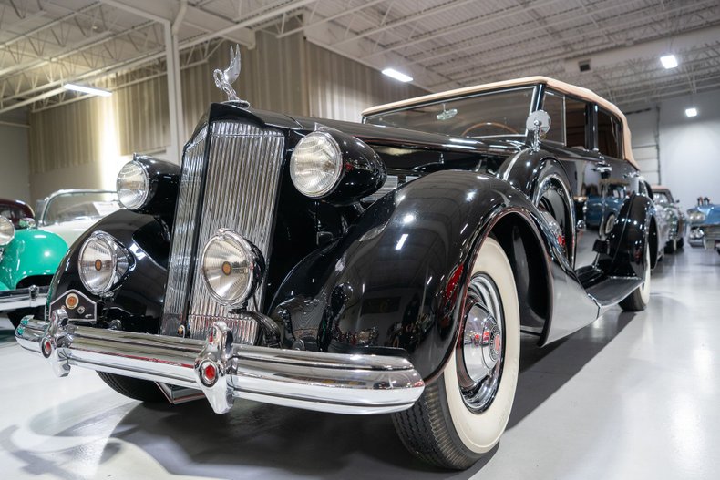 1937 Packard Super Eight Convertible Sedan 29