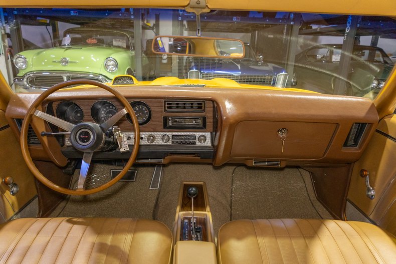 1970 Pontiac GTO 52
