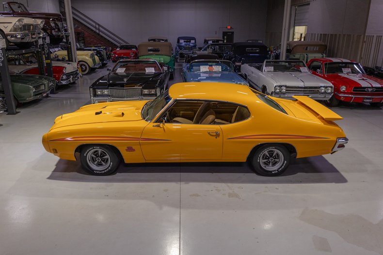 1970 Pontiac GTO 15
