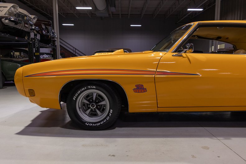 1970 Pontiac GTO 24