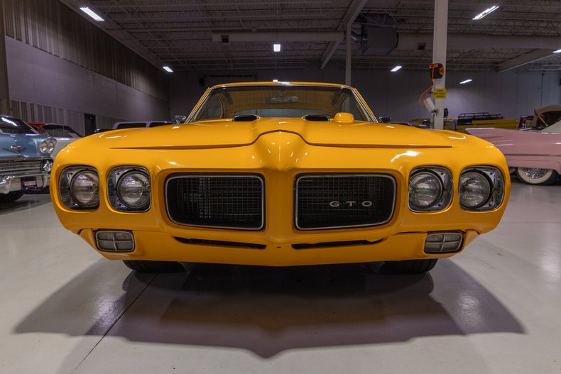 1970 Pontiac GTO 33