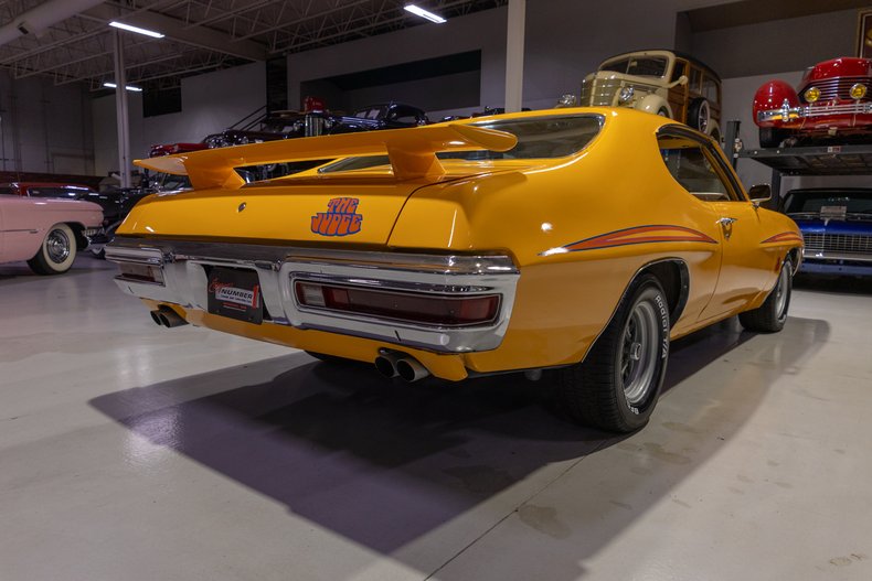 1970 Pontiac GTO 41