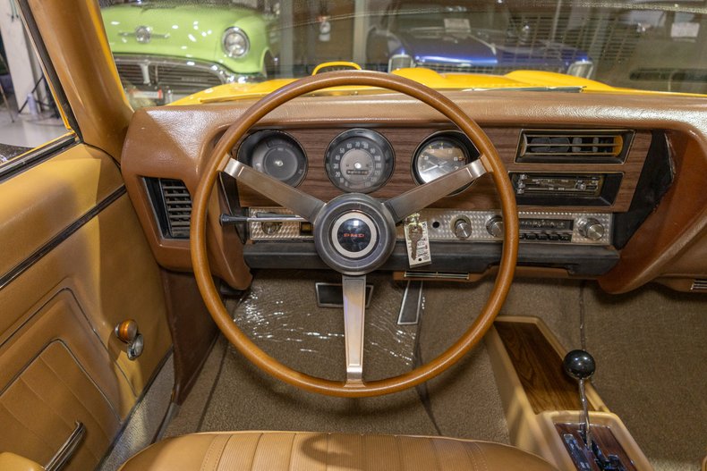1970 Pontiac GTO 5