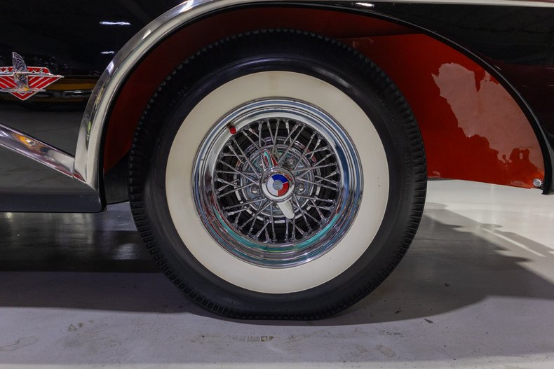 1954 Buick Skylark Convertible 25