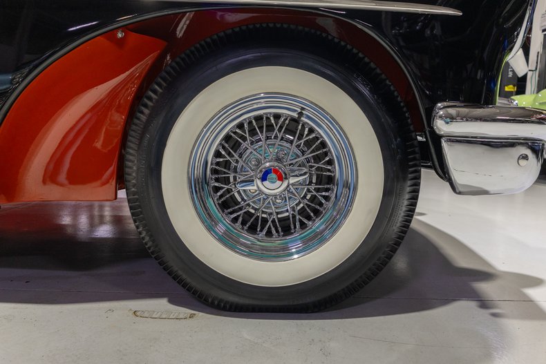 1954 Buick Skylark Convertible 29