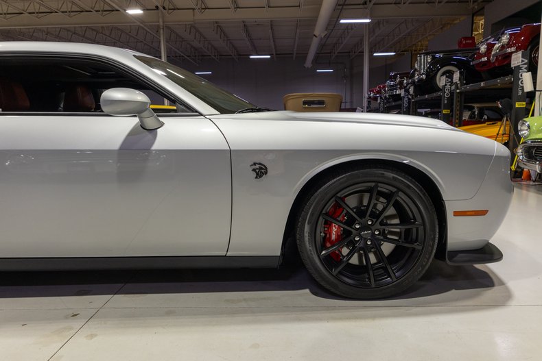 2023 Dodge Challenger SRT Hellcat Jailbreak 29