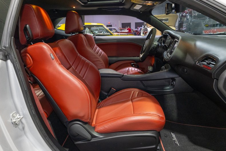 2023 Dodge Challenger SRT Hellcat Jailbreak 4