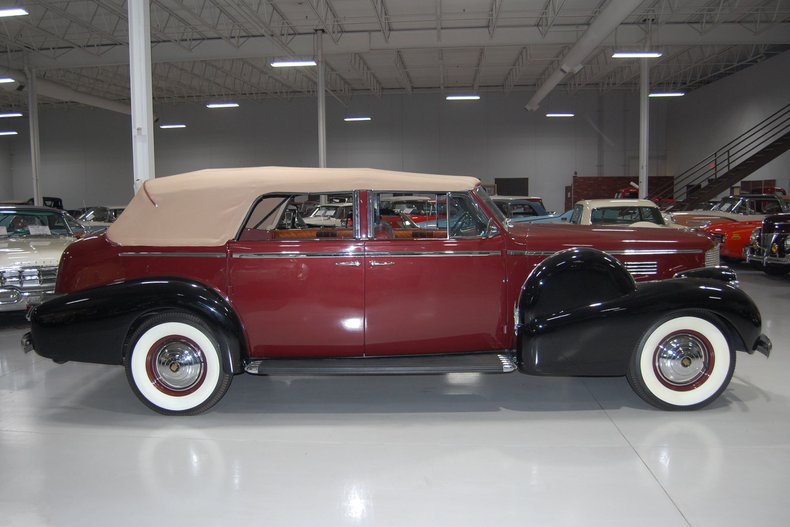 1938 Cadillac Series 75 16