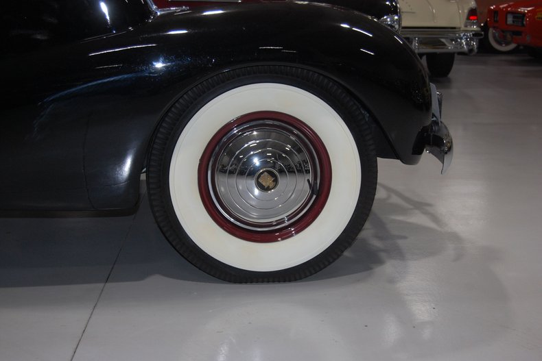 1938 Cadillac Series 75 28