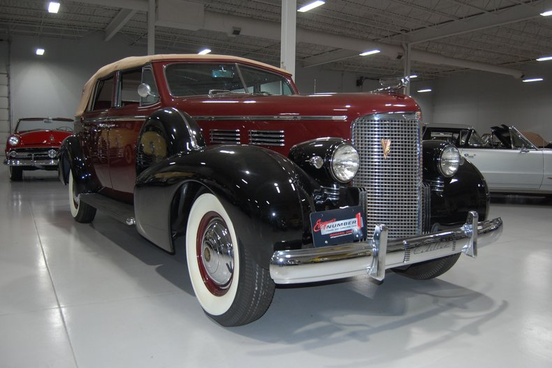 1938 Cadillac Series 75 29