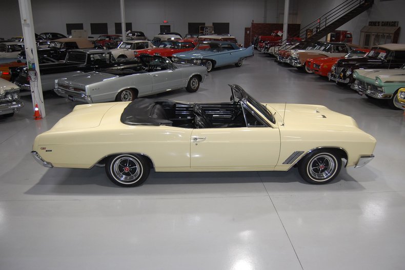 1967 Buick GS 400 Convertible 8
