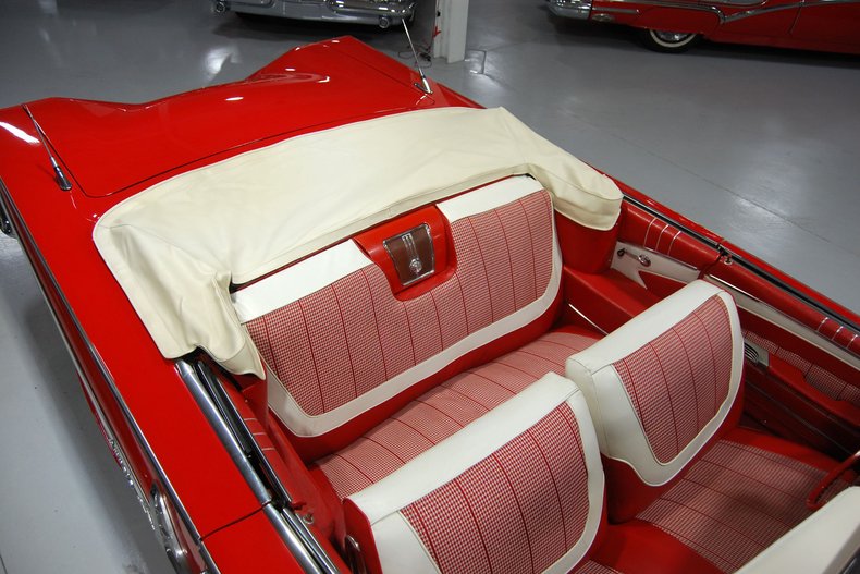 1960 Chevrolet Impala Convertible 70
