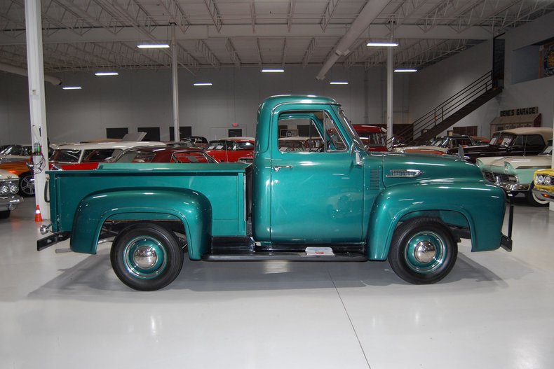 1953 Ford F-100 16