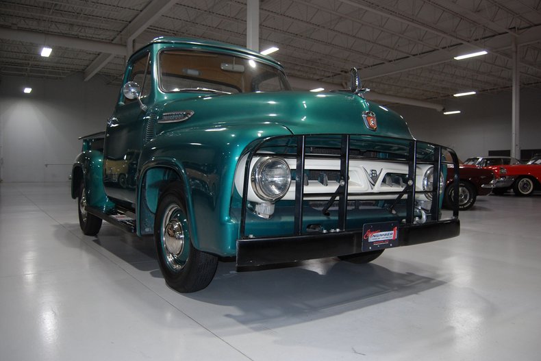 1953 Ford F-100 29