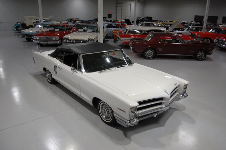 1966 Pontiac 2+2 Convertible 15