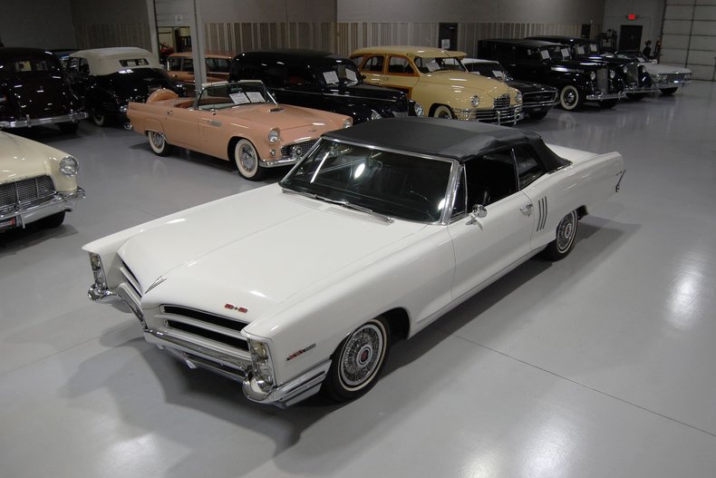1966 Pontiac 2+2 Convertible 13