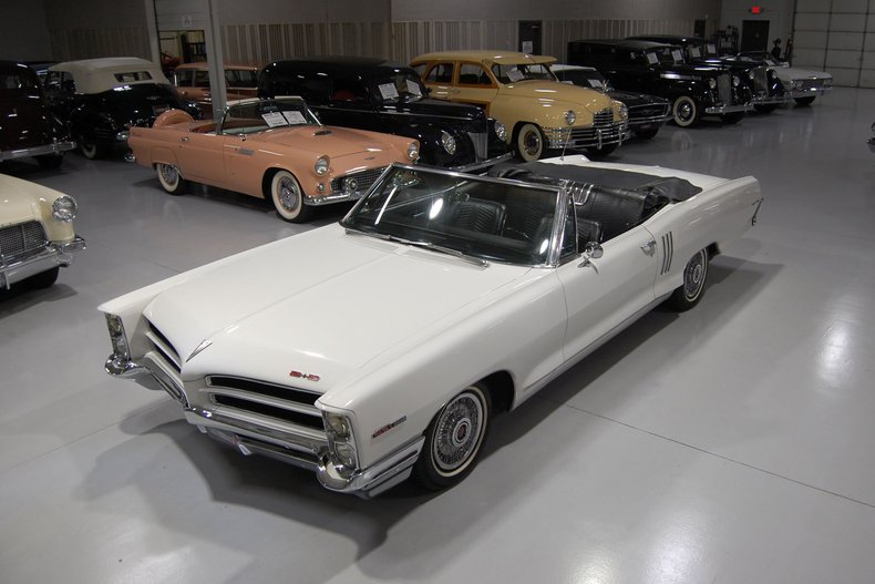 1966 Pontiac 2+2 Convertible 5