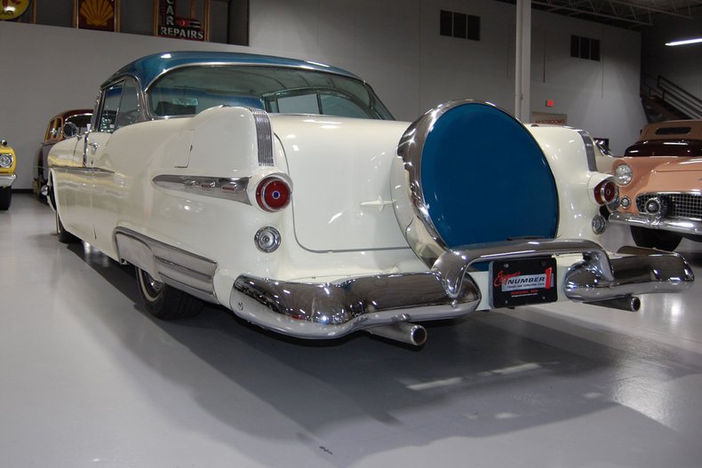 1956 Pontiac Star Chief 38