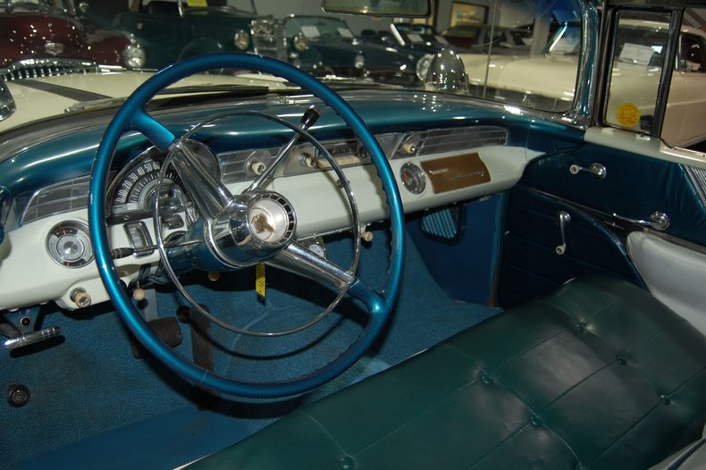 1956 Pontiac Star Chief 43