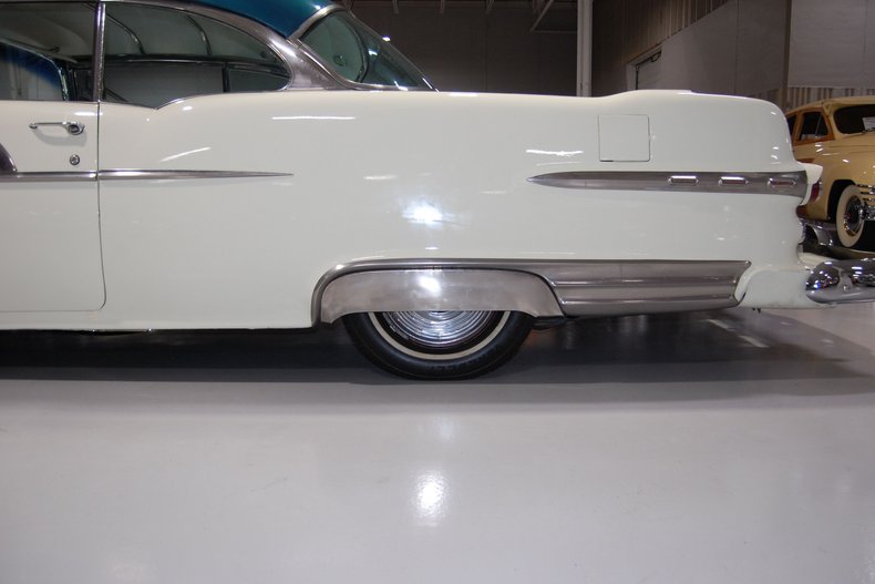 1956 Pontiac Star Chief 23