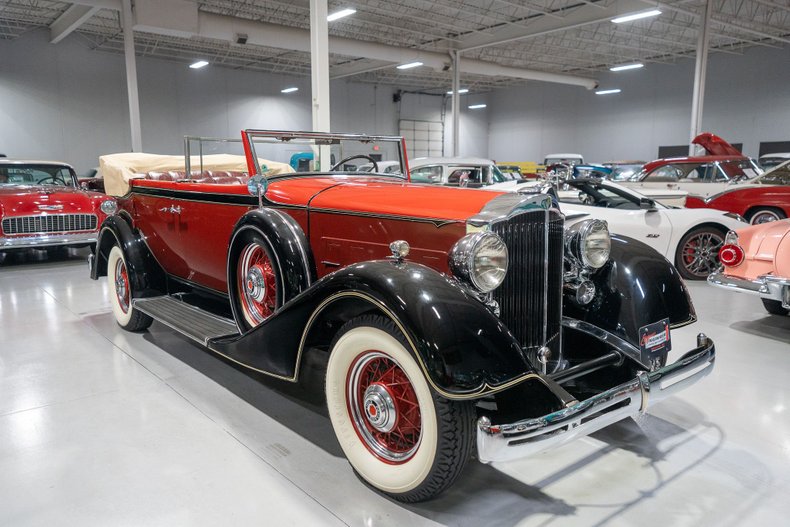 1934 Packard Eight 17