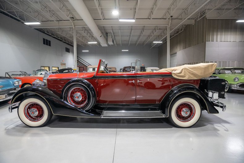 1934 Packard Eight 27