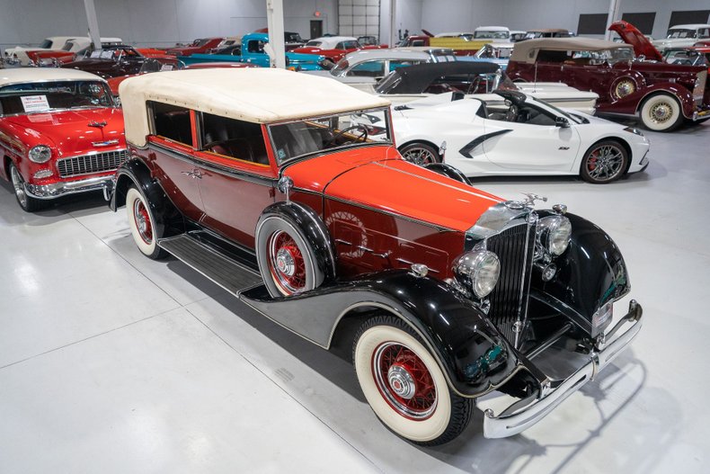 1934 Packard Eight 18