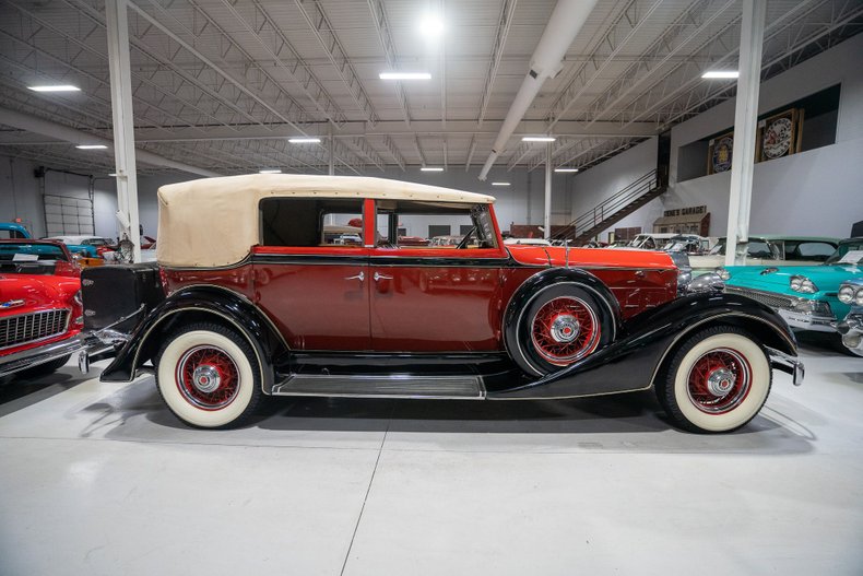1934 Packard Eight 44