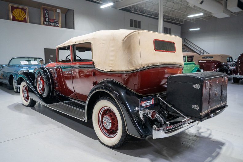 1934 Packard Eight 48