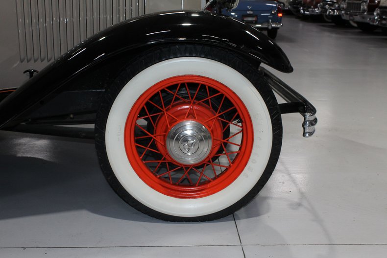 1932 Ford Model 18 28