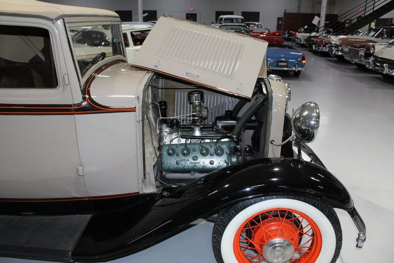 1932 Ford Model 18 34