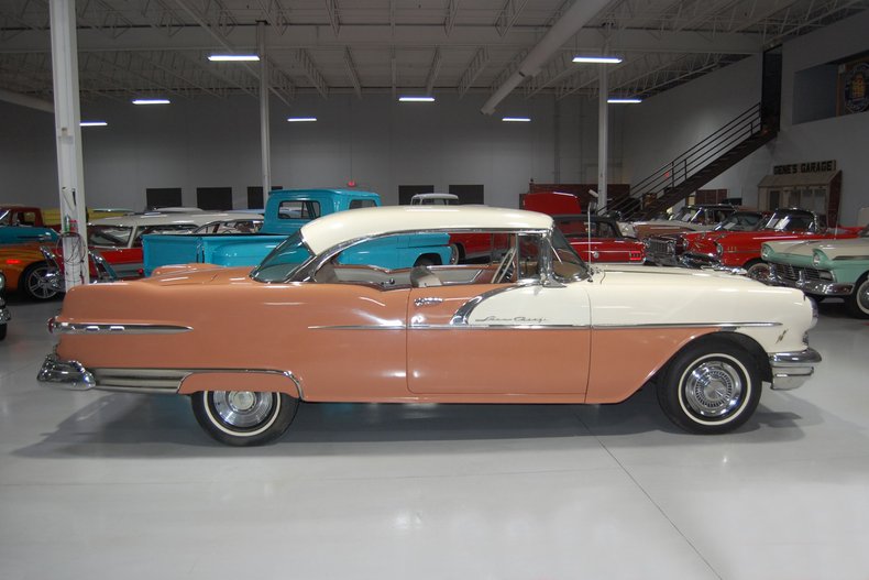 1956 Pontiac Star Chief 16