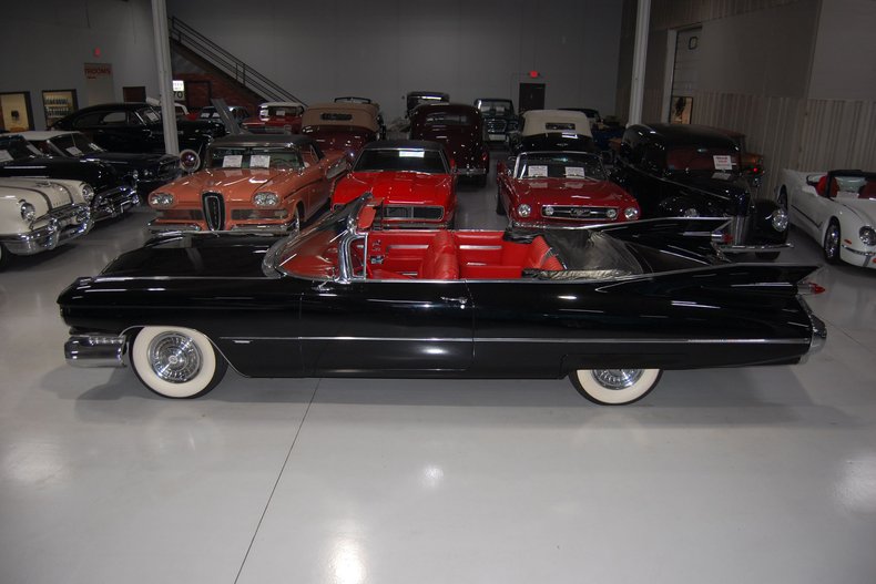 1959 Cadillac Series 62 Convertible 12