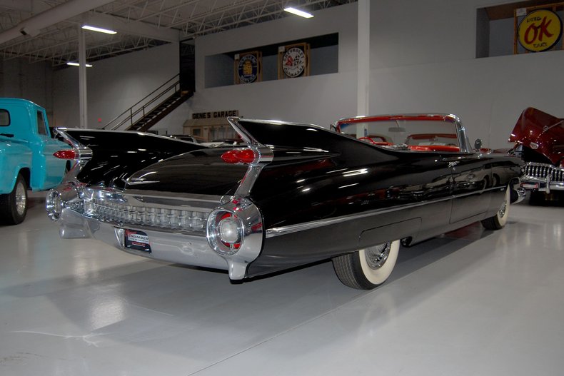 1959 Cadillac Series 62 Convertible 38