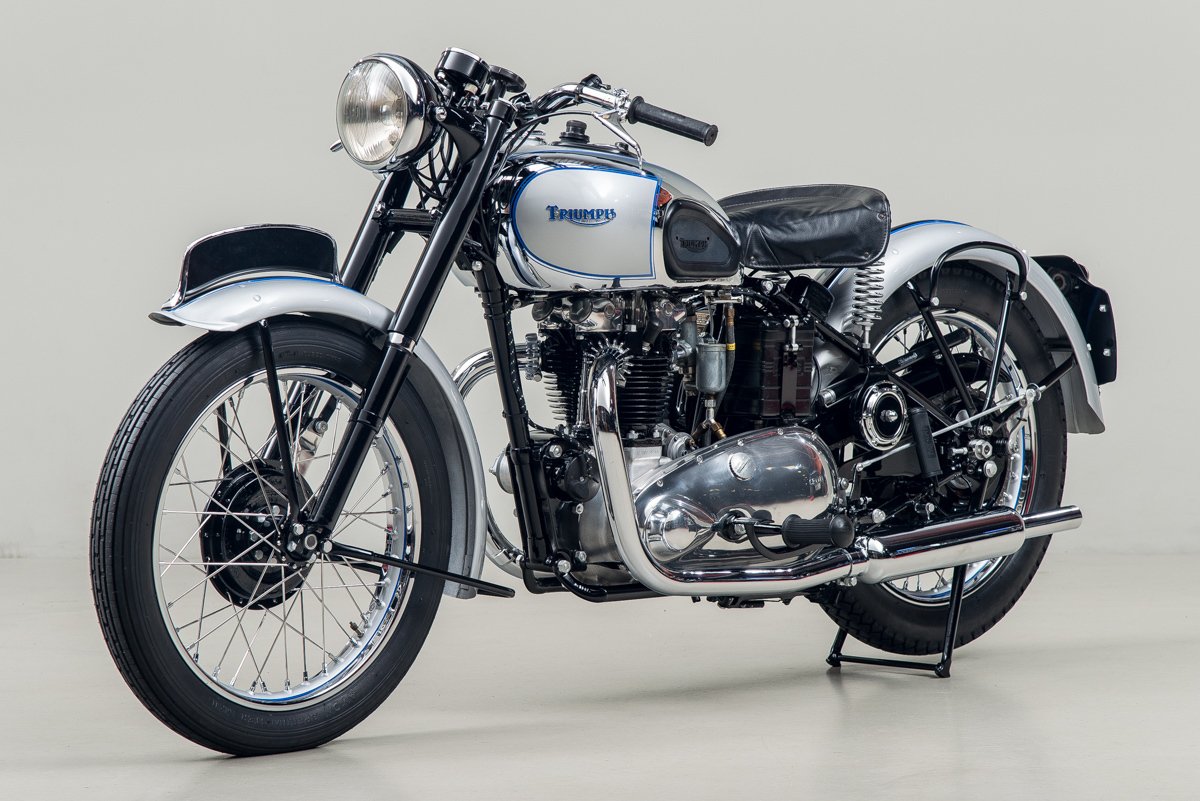 1947 Triumph T100