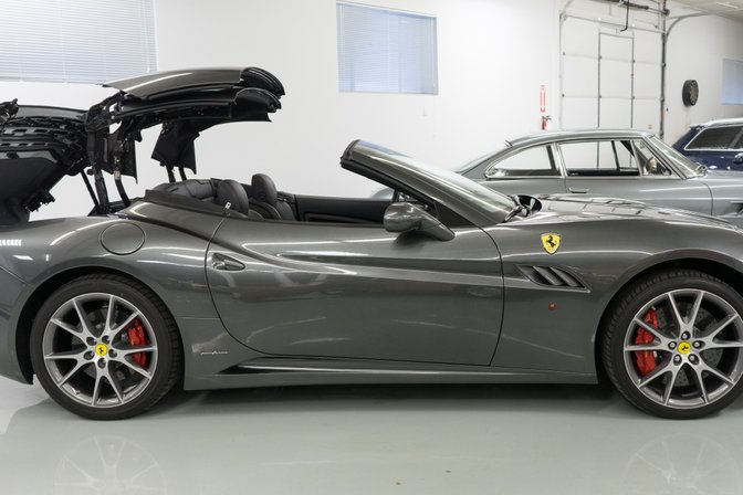 2010 Ferrari California