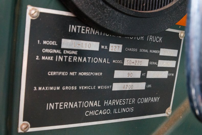 1951 International Harvester L-110