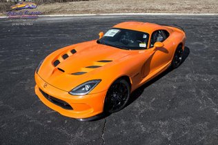  Dodge SRT Viper