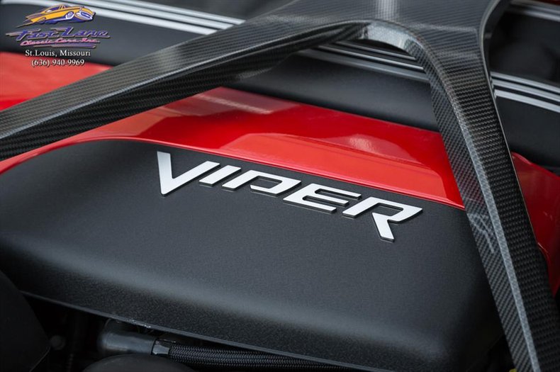  Dodge SRT Viper