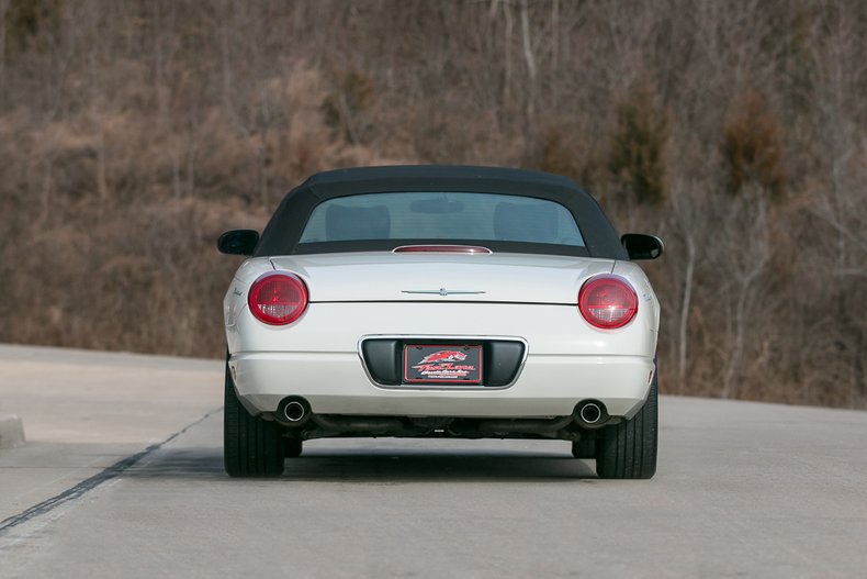 2003 Ford Thunderbird