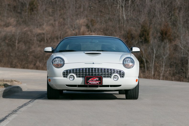 2003 Ford Thunderbird