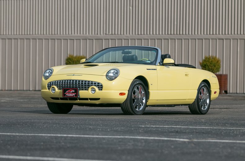 2002 Ford Thunderbird