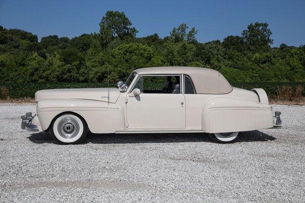 1942 Lincoln Continental