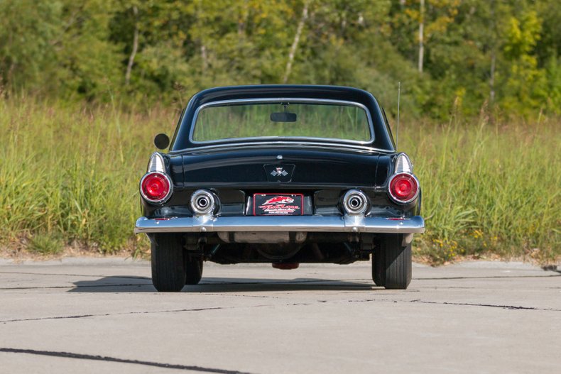 1955 Ford Thunderbird