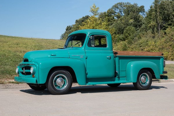 1955 International Harvester R100