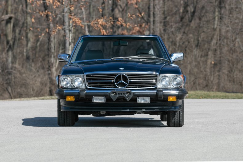 1988 Mercedes-Benz 560SL