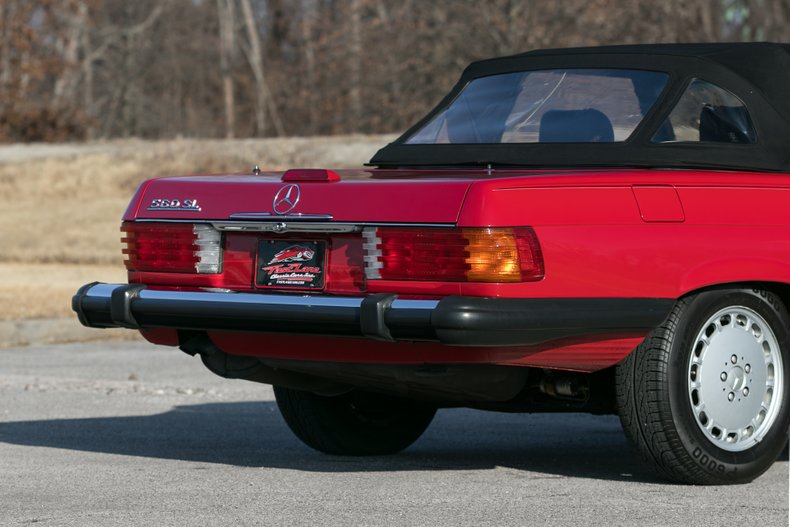 1988 Mercedes-Benz 560SL