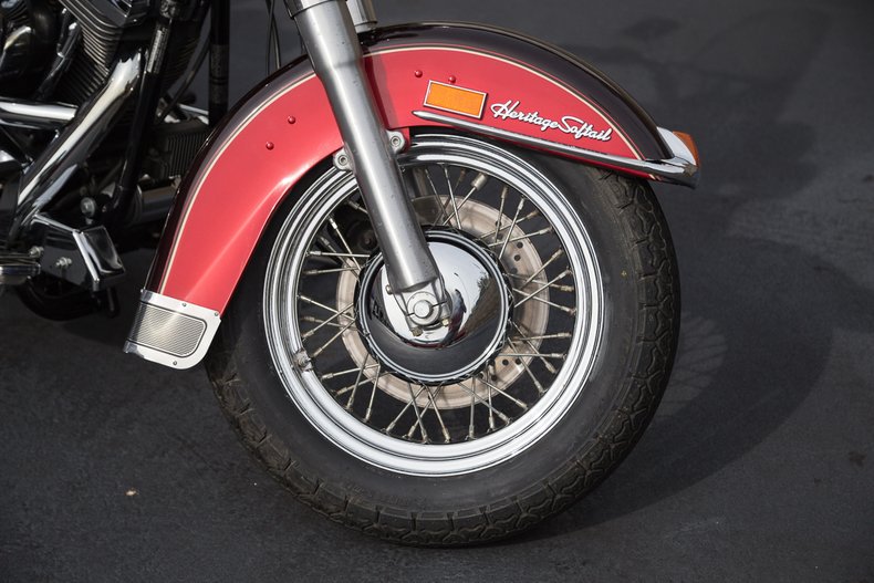 1990 Harley-Davidson FLST Heritage Softail