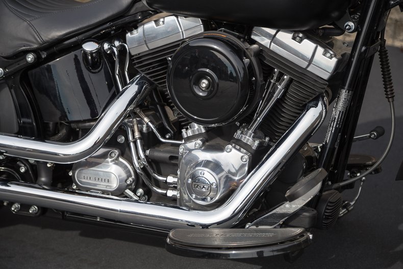 2013 Harley-Davidson FLS Softail Slim