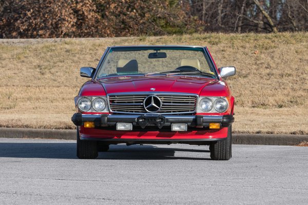 1986 Mercedes-Benz 560SL